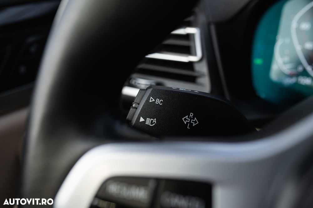 BMW X3 xDrive30e AT PHEV - 31