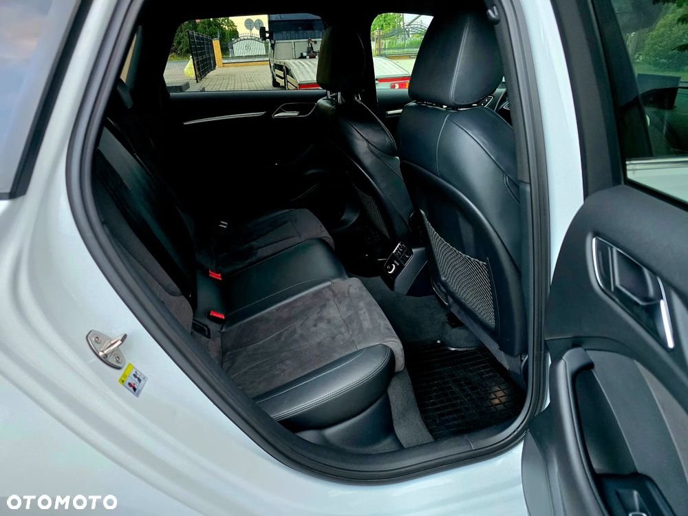 Audi A3 Sportback 2.0 TDI Sport - 13