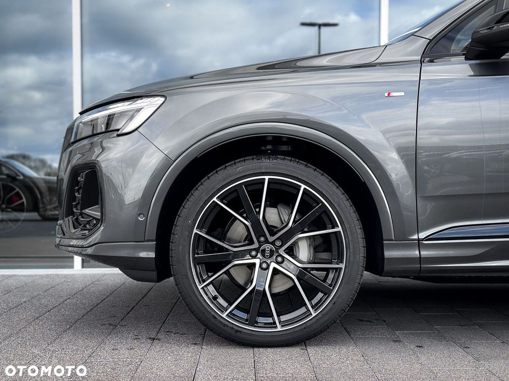 Audi Q7 - 4
