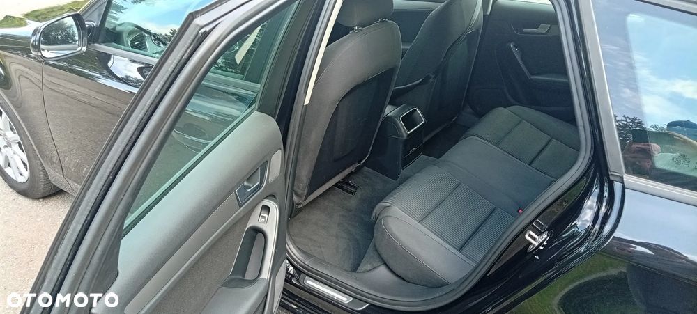 Audi A4 Avant 2.0 TDI DPF Ambition - 8