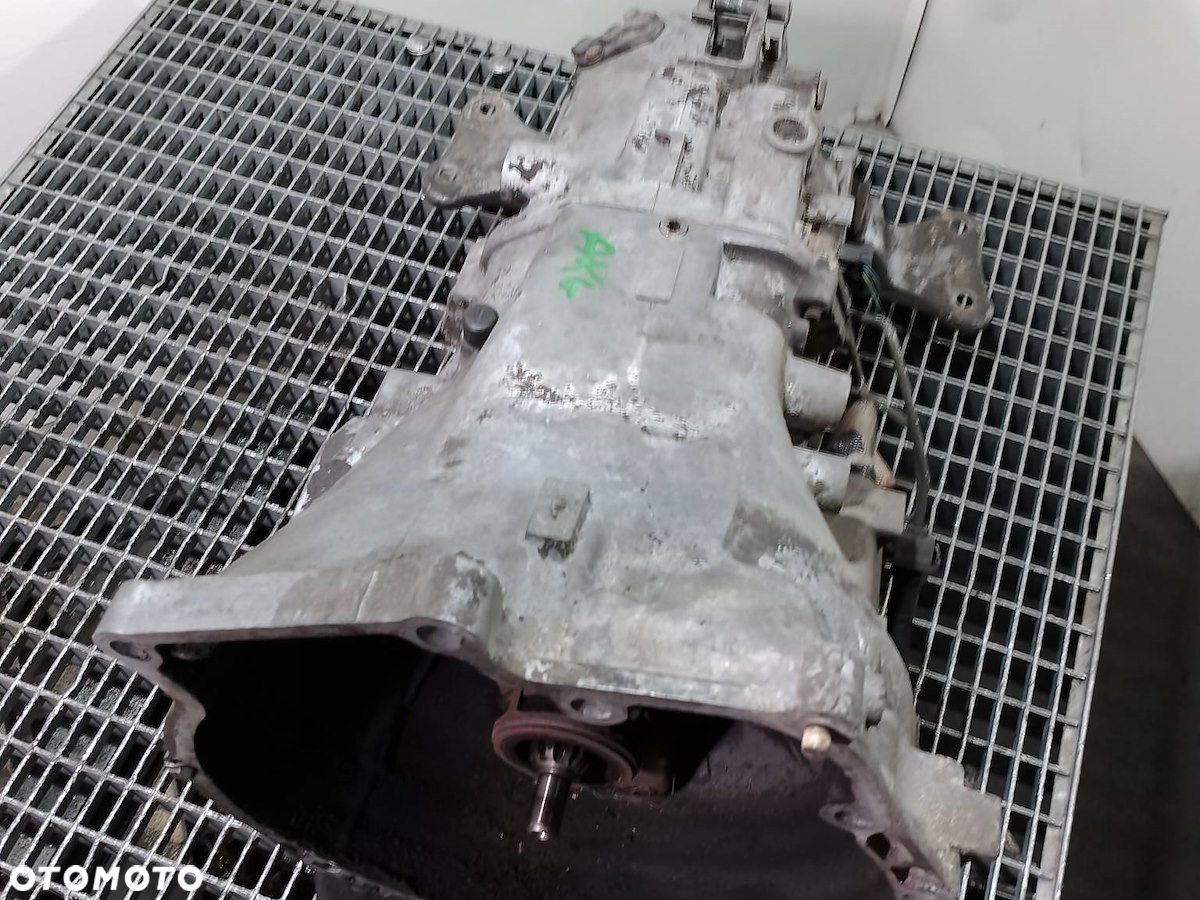 SKRZYNIA BIEGÓW MANUALNA BMW E36    AKG   2.0 B - 2
