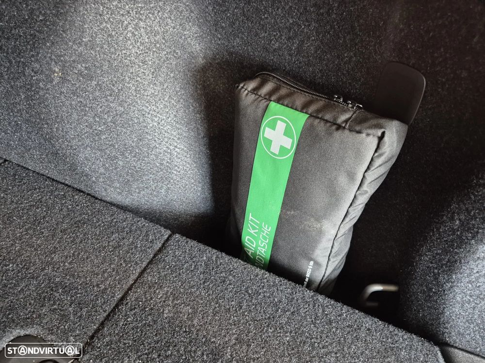Volvo XC 40 Recharge Extended Range Plus - 23