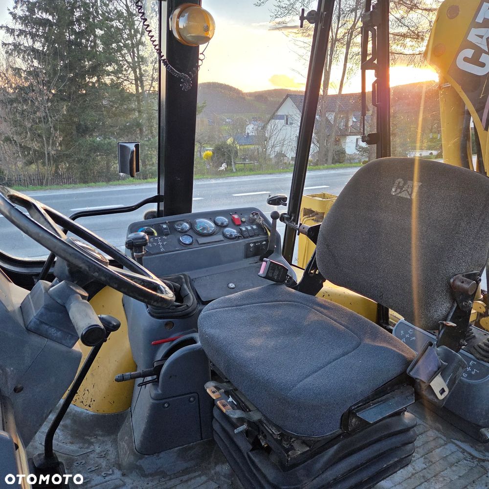 Caterpillar 428C - 11