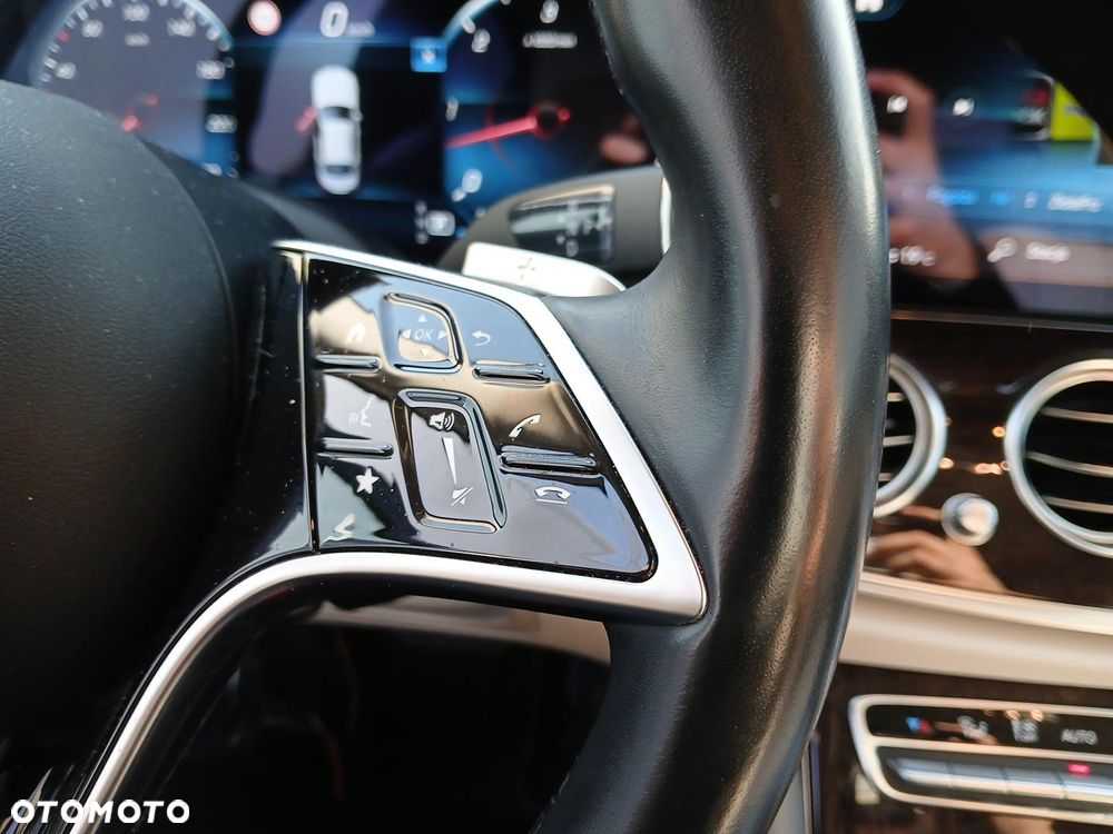 Mercedes-Benz Klasa E 400 d 4-Matic Avantgarde - 18