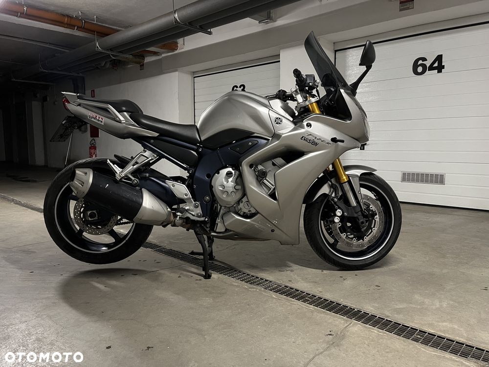 Yamaha FZ - 5