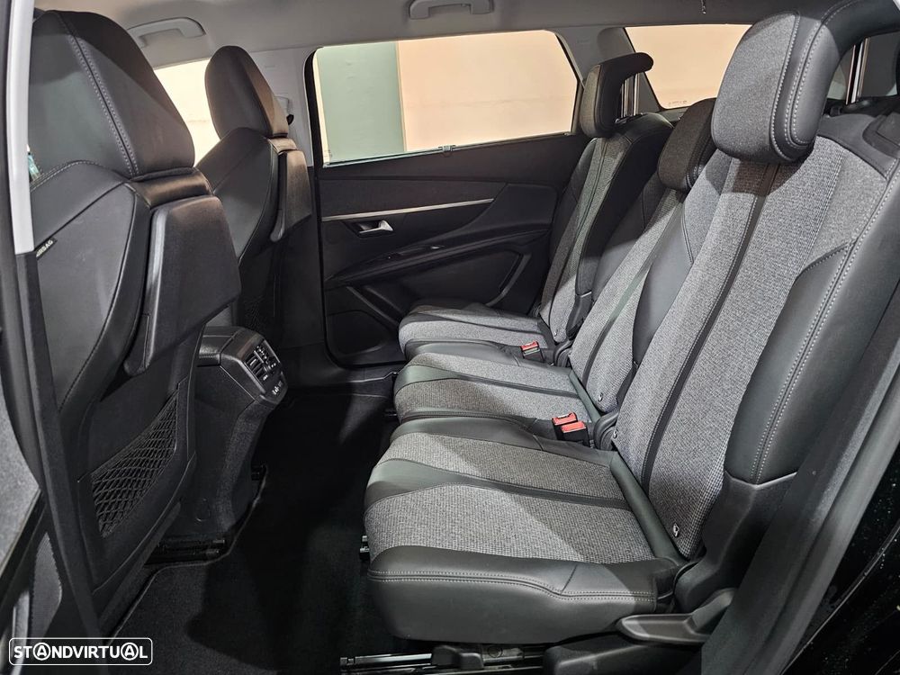 Peugeot 5008 1.5 BlueHDi Allure Pack EAT8 - 13