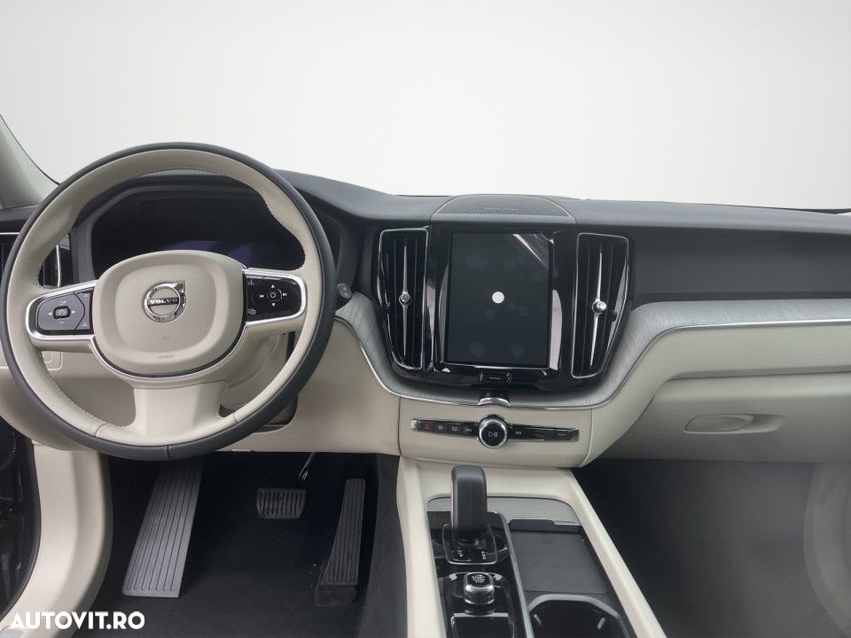 Volvo XC 60 T8 AWD AT PHEV Plus Bright - 14