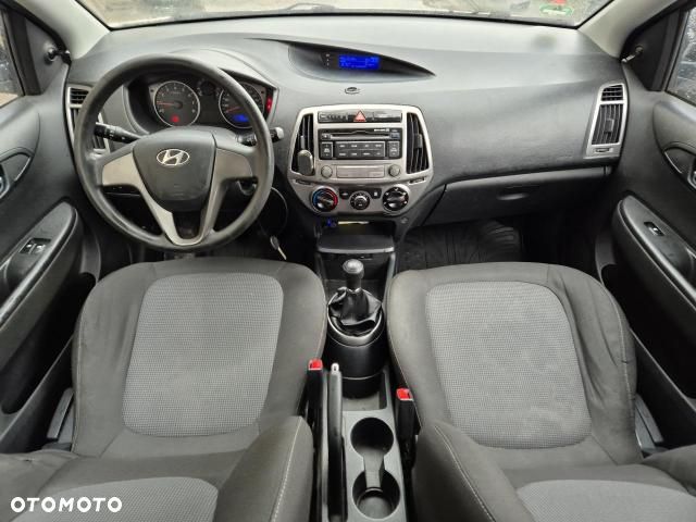 Hyundai i20 1.25 Classic + - 4