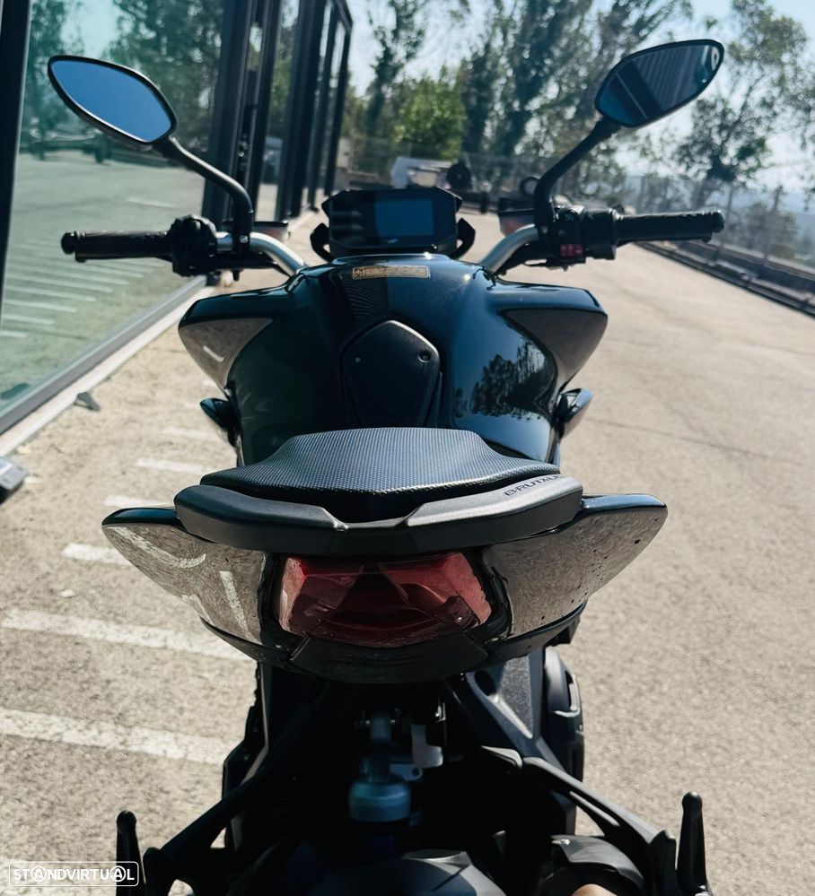 MV Agusta Brutale 800 R - 8