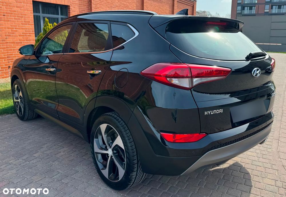 Hyundai Tucson 2.0 CRDi 2WD Trend - 11