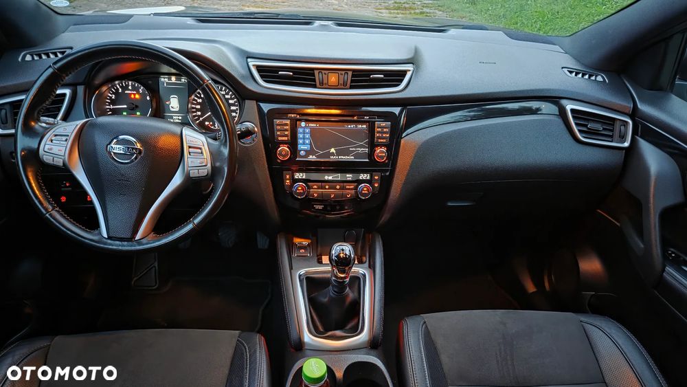 Nissan Qashqai 1.2 DIG-T Tekna+ - 22