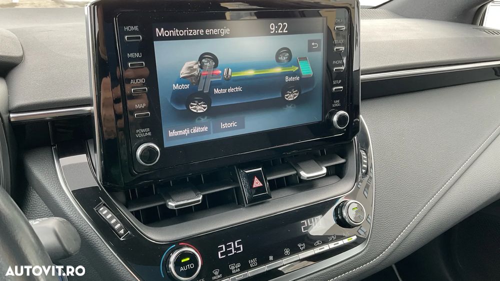 Toyota Corolla 1.8 HSD Dynamic - 23