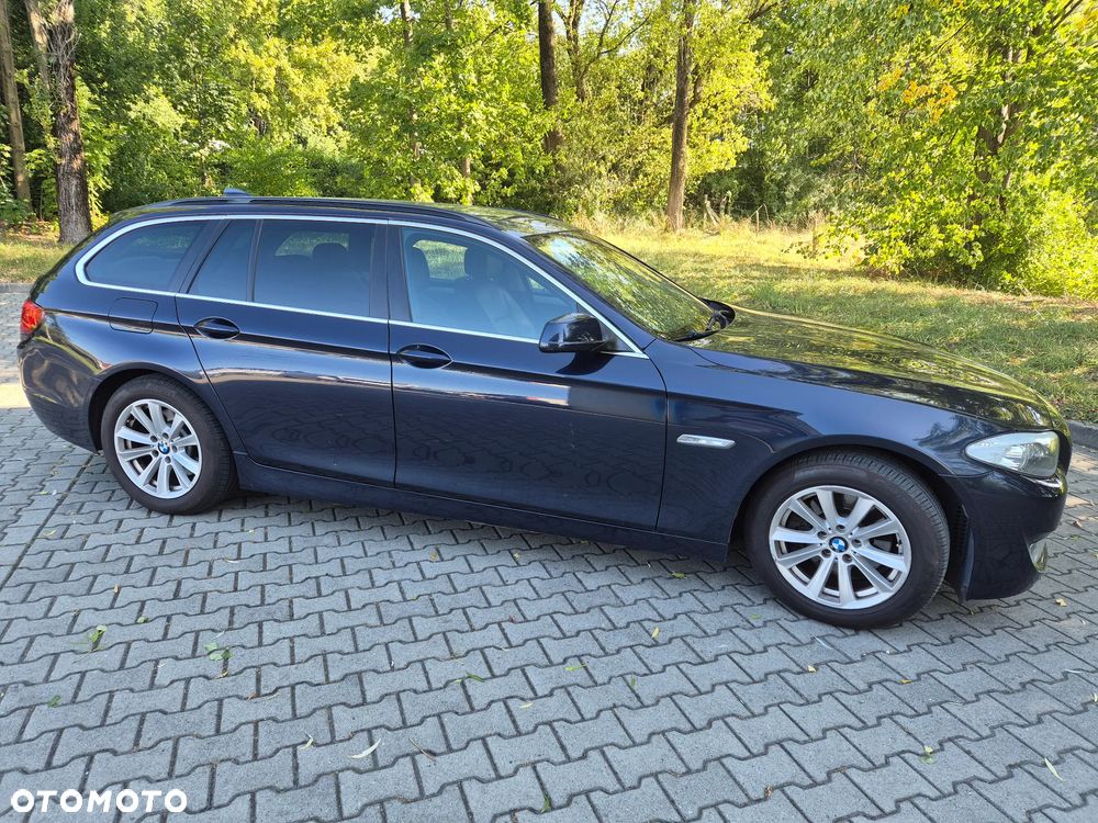 BMW Seria 5 520d - 2