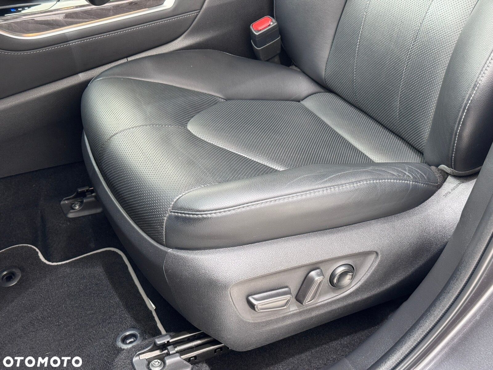 Toyota Highlander - 11