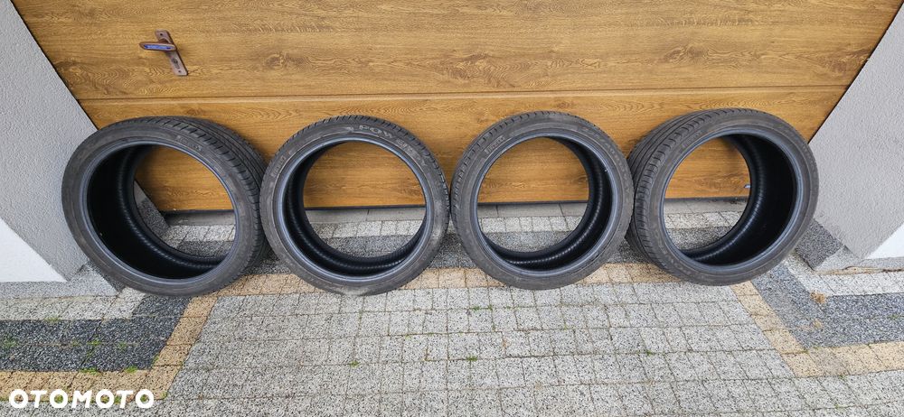 Sprzedam opony letnie Pirelli 225/40R18 - 2