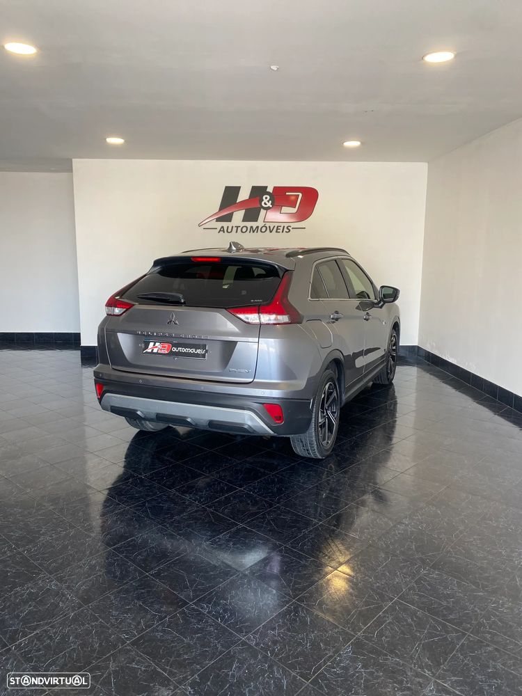 Mitsubishi Eclipse Cross 2.4 PHEV eMotion - 3