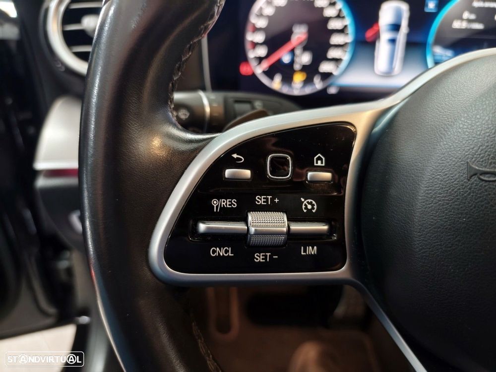 Mercedes-Benz E 220 d Avantgarde - 20