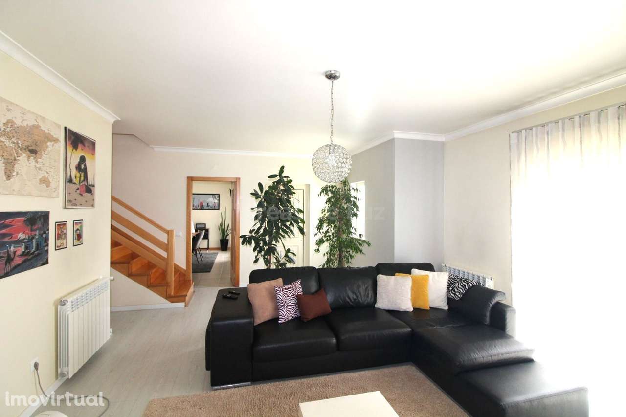 Moradia Unifamiliar - Arroteia, Leiria - Grande imagem: 4/19