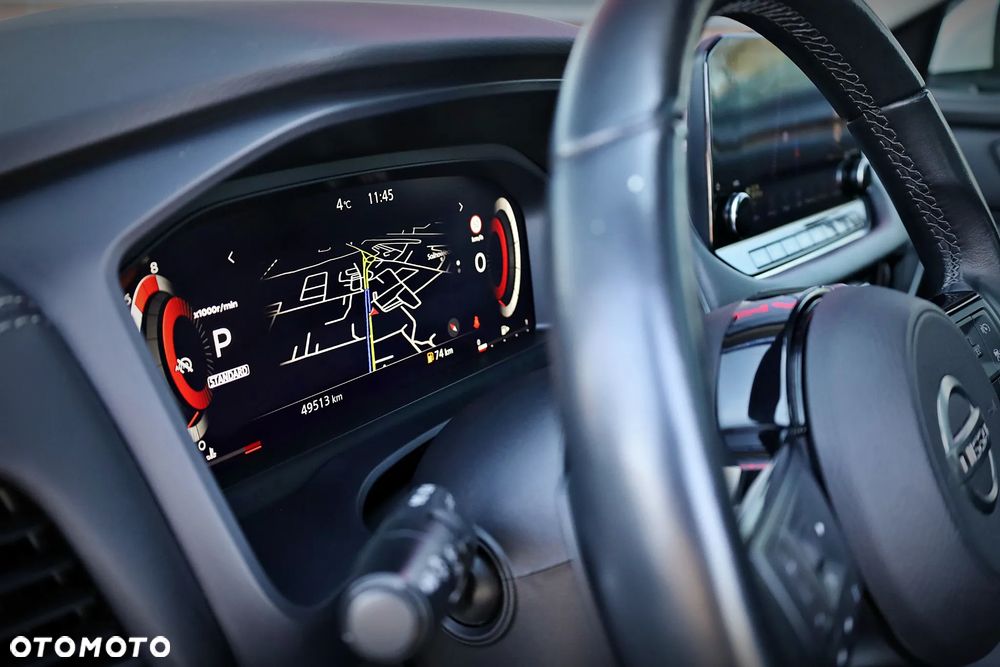 Nissan Qashqai 1.3 DIG-T N-Connecta DCT - 17