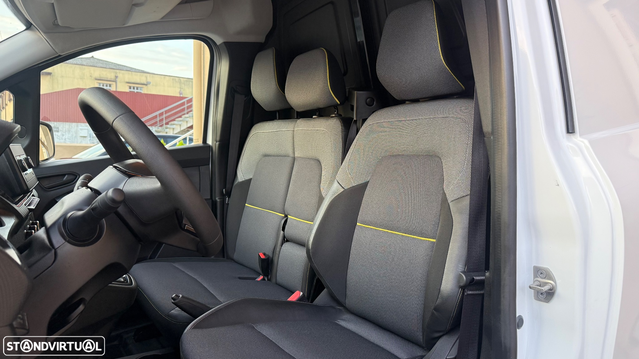 Renault KANGOO III - 9