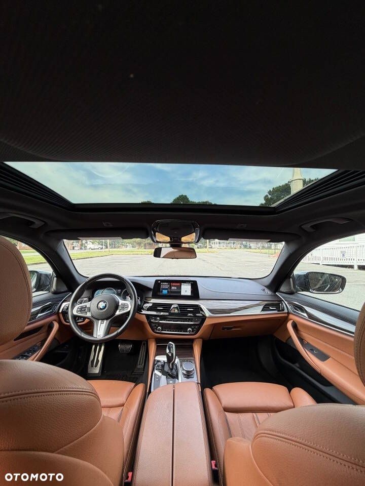 BMW Seria 5 530i xDrive Luxury Line - 10