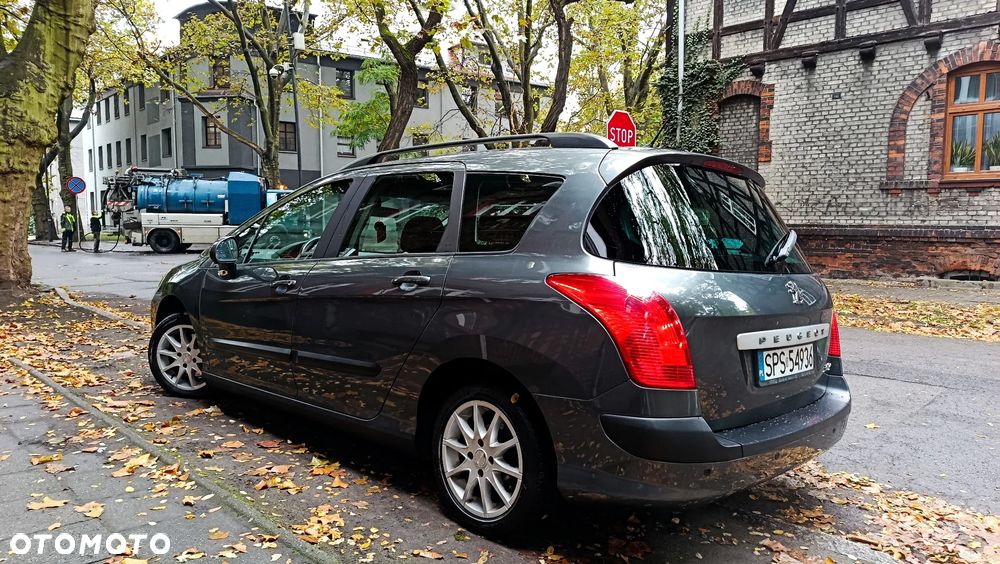 Peugeot 308 - 3