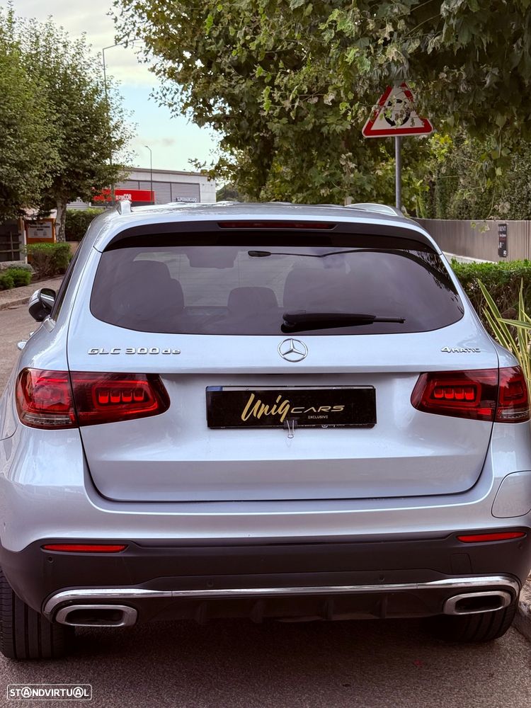 Mercedes-Benz GLC 300 de 4Matic 9G-TRONIC AMG Line - 20