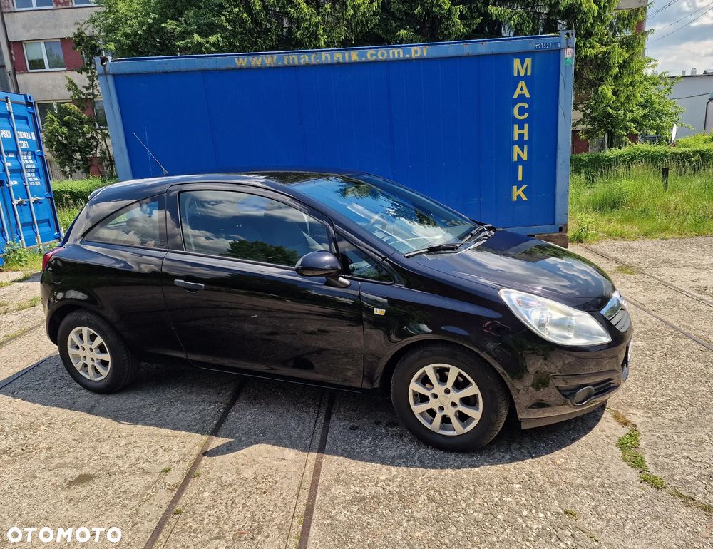 Opel Corsa - 4