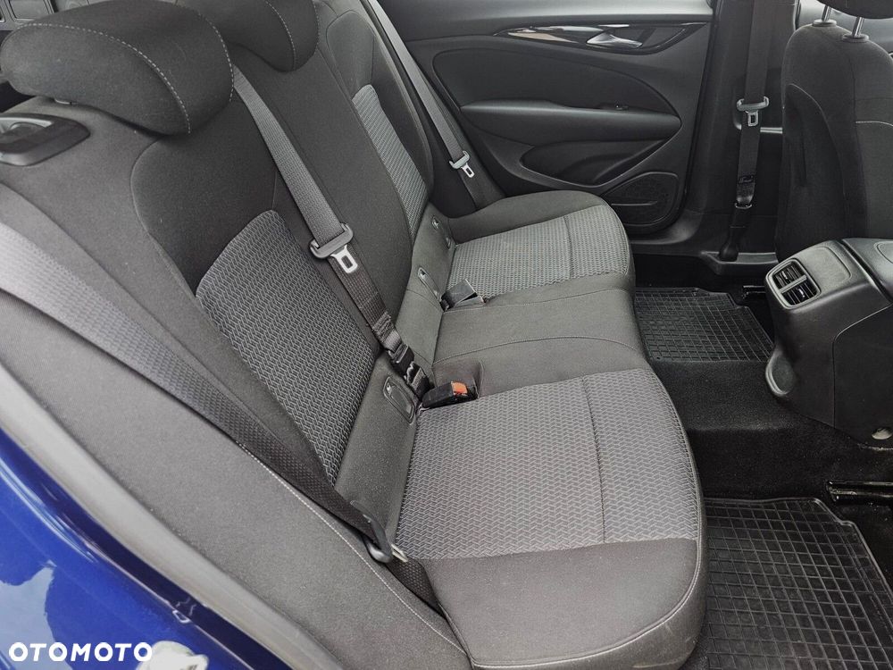 Opel Insignia 2.0 CDTI Elegance S&S - 12