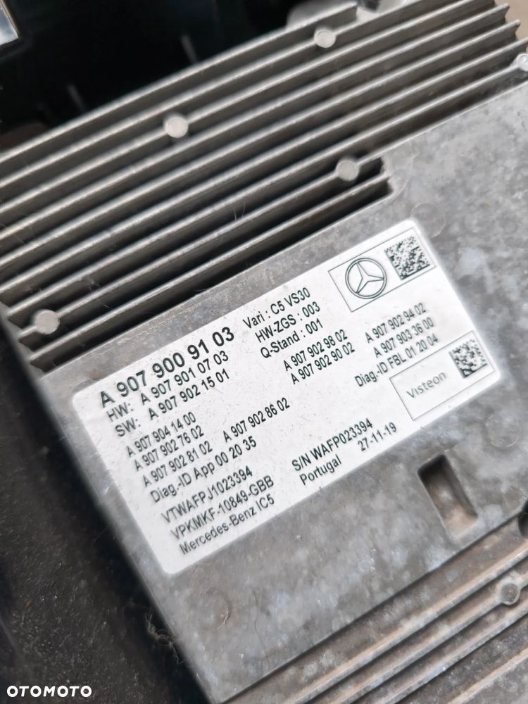 Radio a9079009103 Mercedes-Benz Sprinter w907 w910 - 2