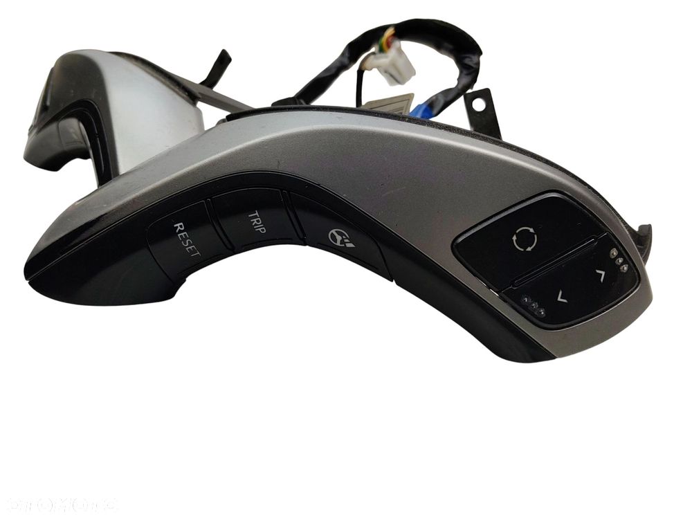 PRZYCISKI MULTIFUNKCJI KIEROWNICY HYUNDAI I30 II (2011-2014) 1.4 16V 99KM - 1