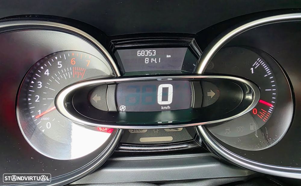 Renault Clio 0.9 TCE GT Line - 26