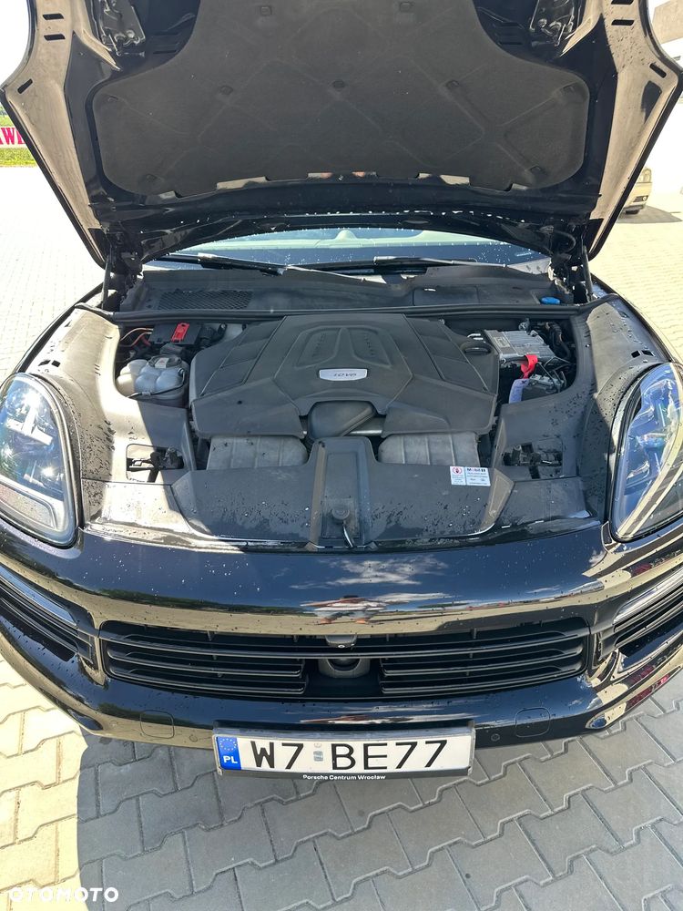 Porsche Cayenne Platinum Edition - 21
