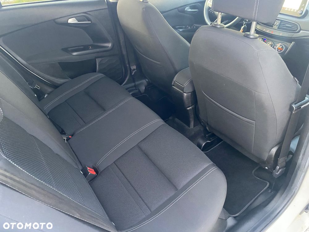 Fiat Tipo 1.4 T-Jet Lounge - 28