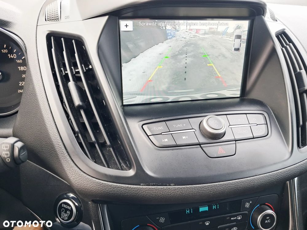 Ford Kuga 2.0 TDCi 4x4 ST-Line - 22