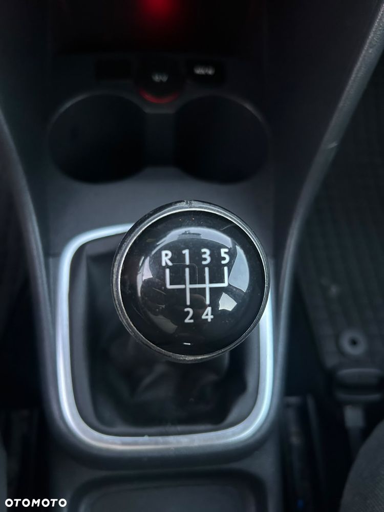 Volkswagen Polo Cross - 15