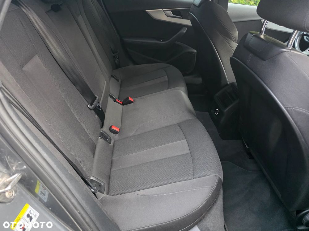 Audi A4 Limousine 2.0 TDI S tronic - 5