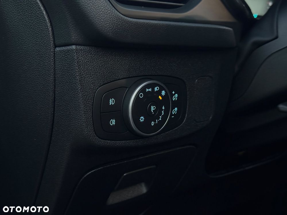 Ford Focus 1.0 EcoBoost Titanium Business - 11