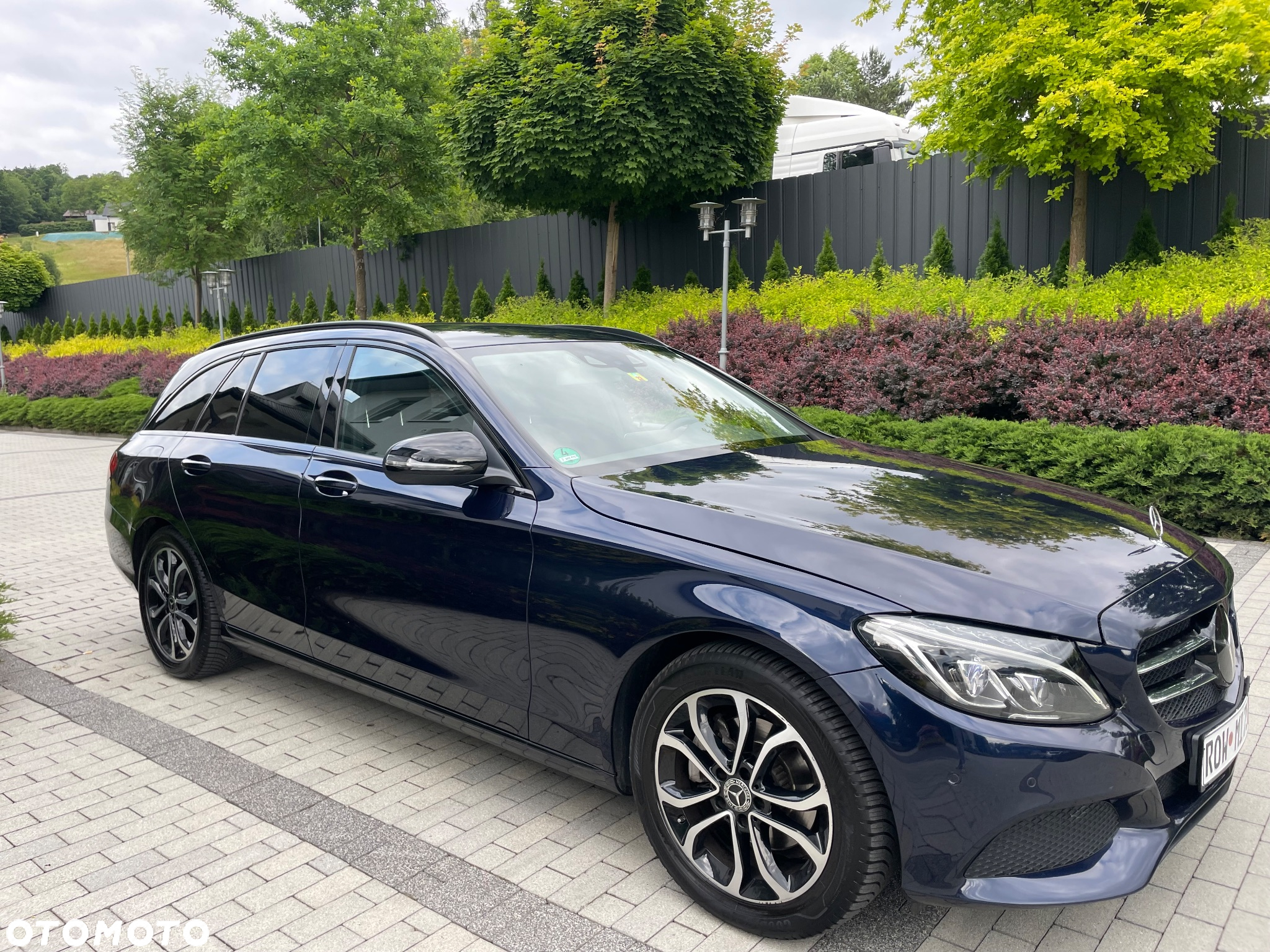 Mercedes-Benz Klasa C 200 9G-TRONIC - 4