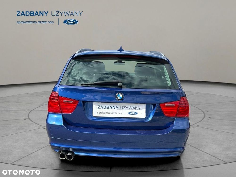 BMW Seria 3 - 12