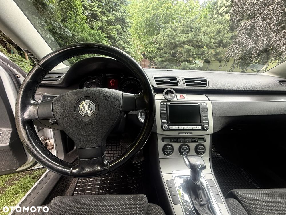 Volkswagen Passat 2.0 TDI DPF Comfortline DSG - 9