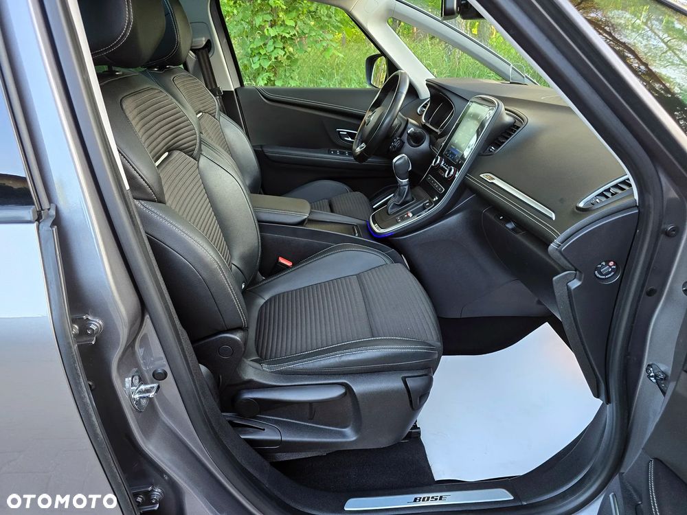 Renault Scenic TCe 160 GPF EDC BOSE EDITION - 9