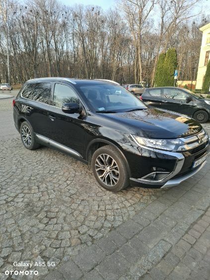 Mitsubishi Outlander 2.0 Intense 2WD CVT - 11