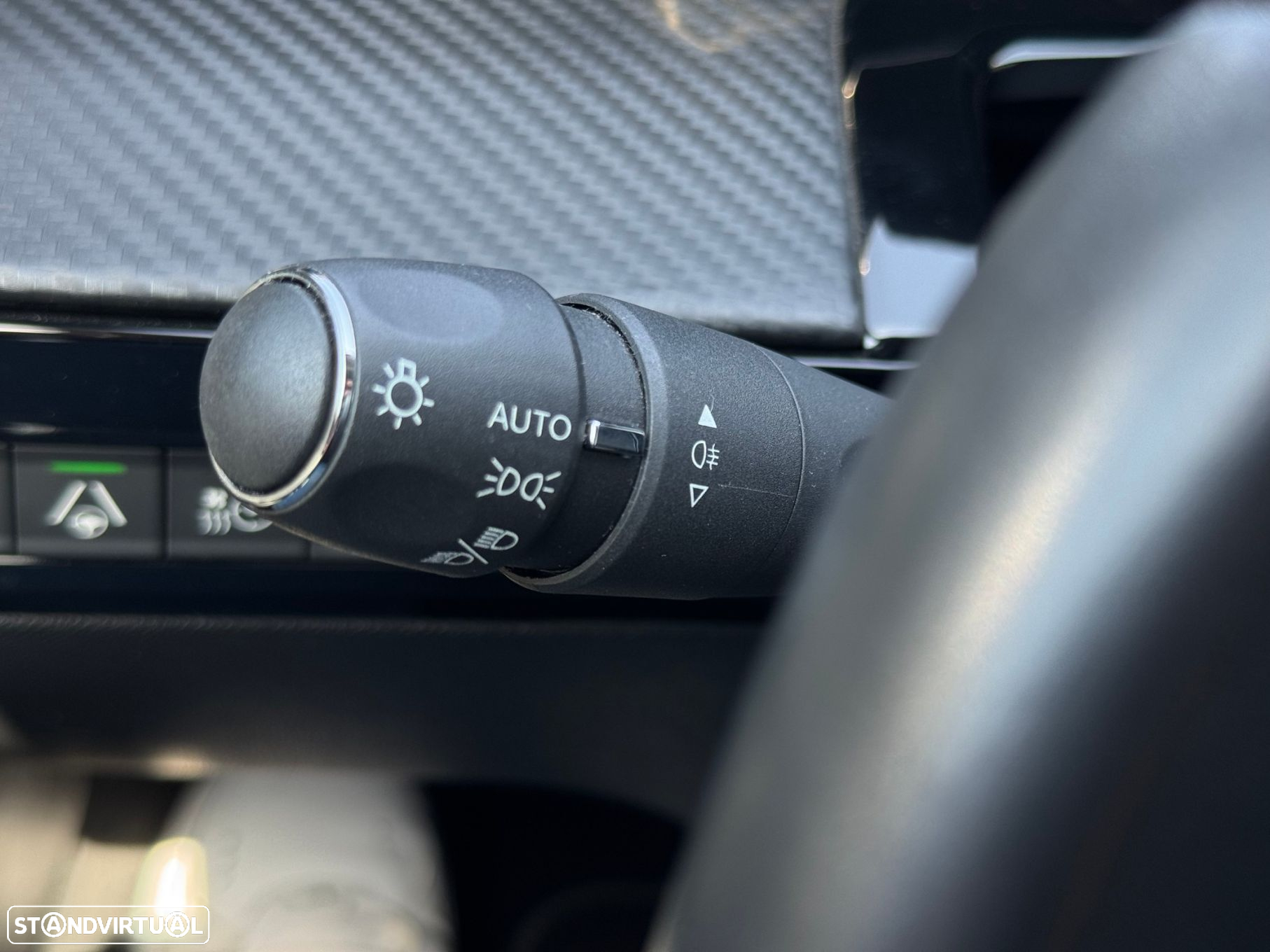 Peugeot 508 1.6 Hybrid Allure Pack e-EAT8 - 34
