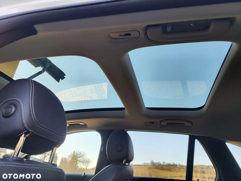 Mercedes-Benz GLC - 7