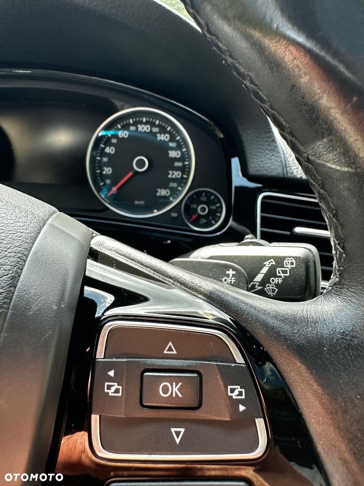 Volkswagen Touareg 3.0 V6 TDI BMT Perfectline R-Style - 20