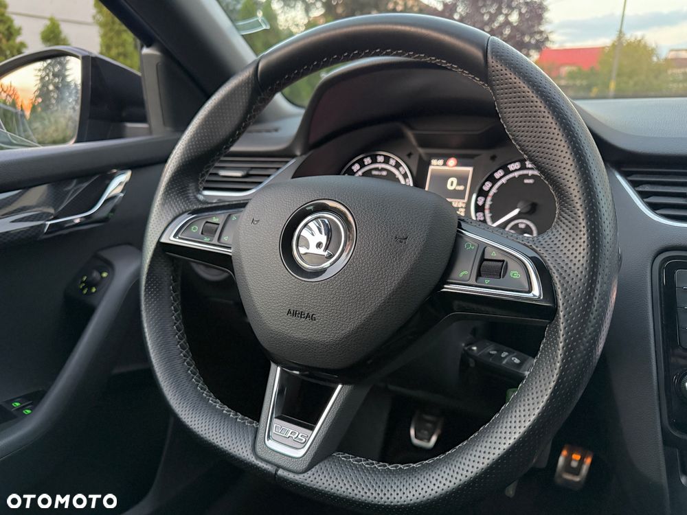 Skoda Octavia 2.0 TDI RS - 14
