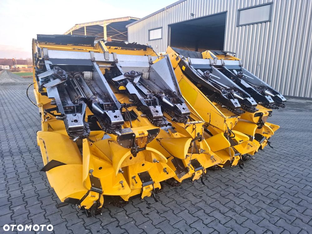 New Holland Przystawka Do Kukurydzy New Holland 8-75 8 rzedowa, 2013 Rok, Nie mlaowana, Stan Idealny - 1