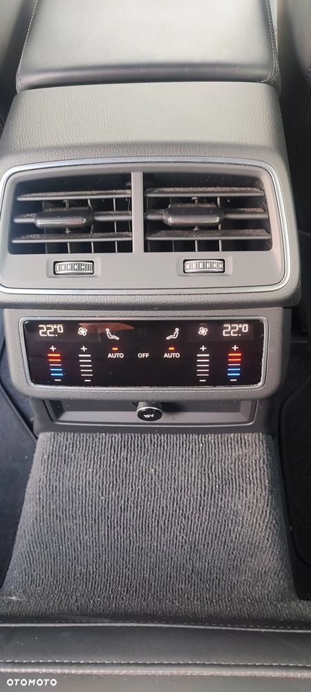 Audi A6 - 8