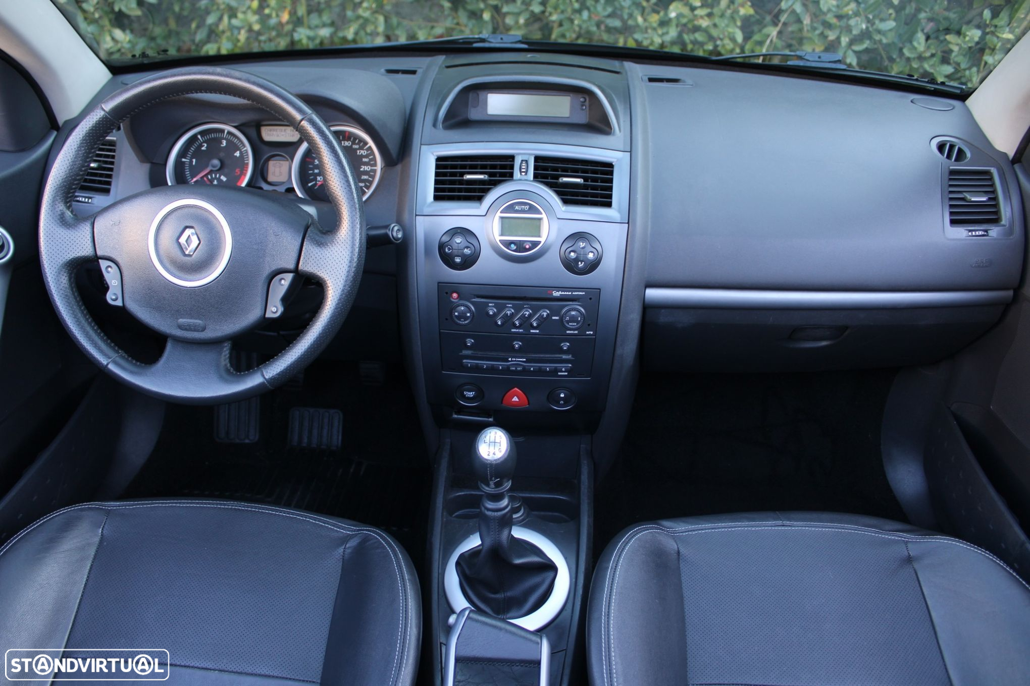Renault Mégane CC 1.5 dCi Privilège - 4